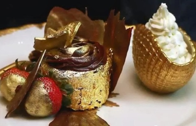 "Zlatni feniks" kolačić "Zlatni feniks" kolačić